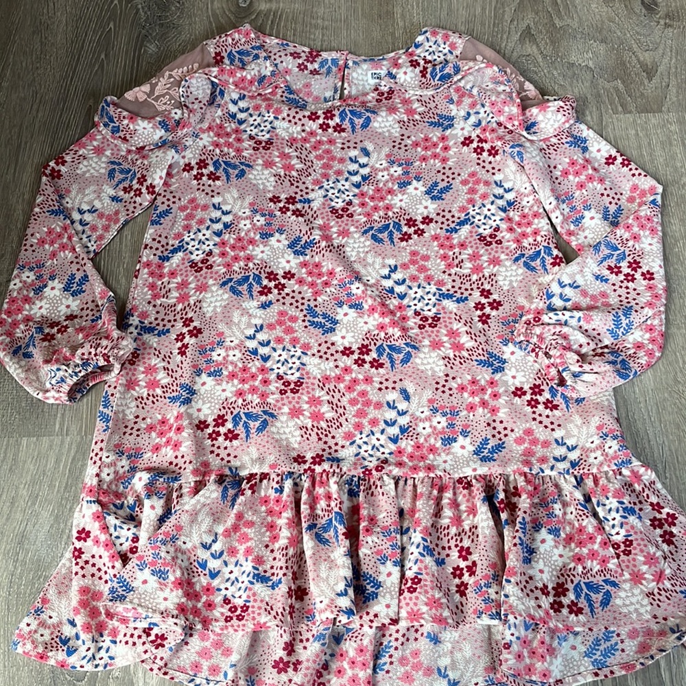 Epic Threads Dress - Picture 2 of 5